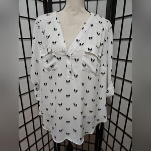 Torrid Harper Georgette Boston Terrier Size 1 (1X)  White & Black Blouse